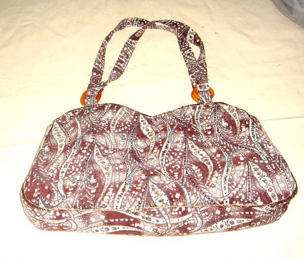 brown-leaf-bag