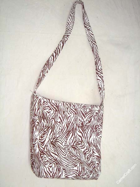 long-strip-hand-bag