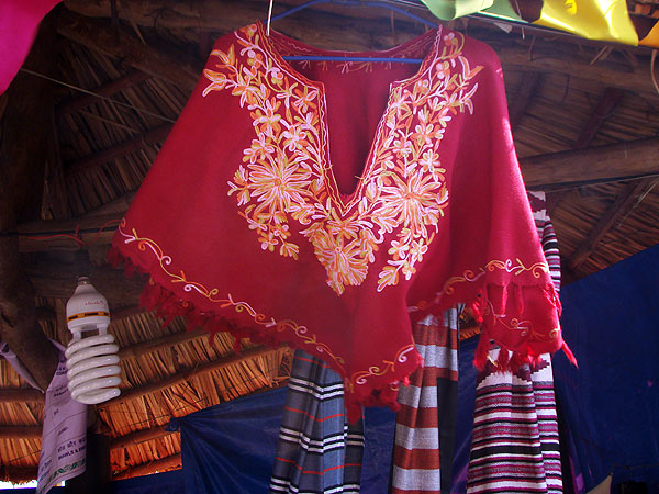 embroidery kashmir