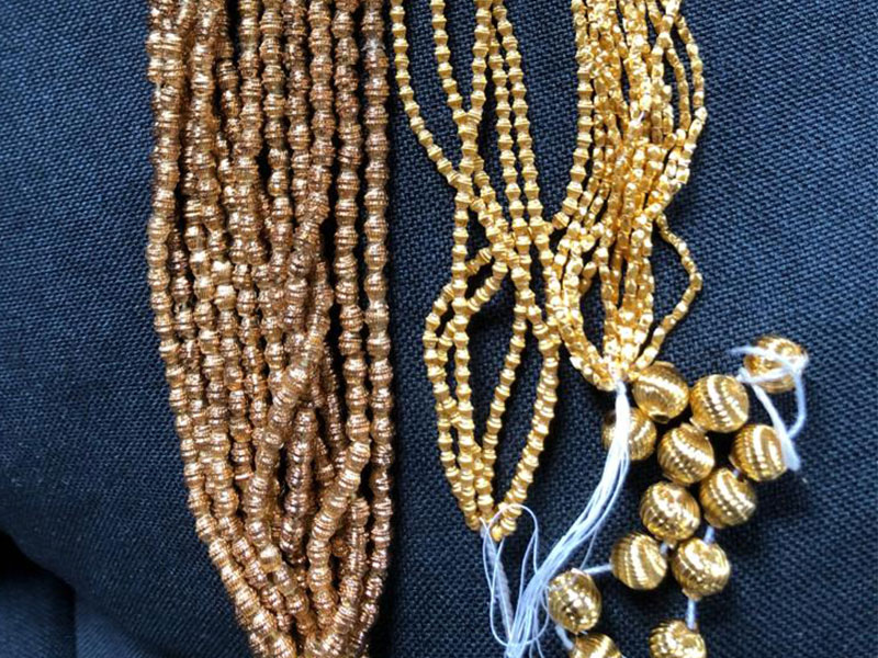 glass hollow beads
