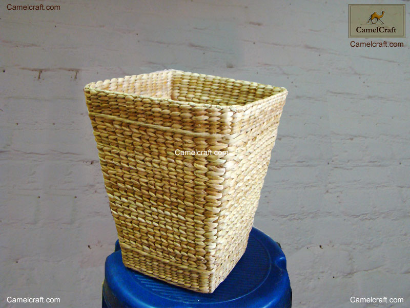natural-fiber-dustbin