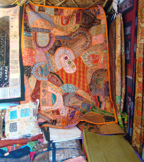 gujarati wall hangings 04